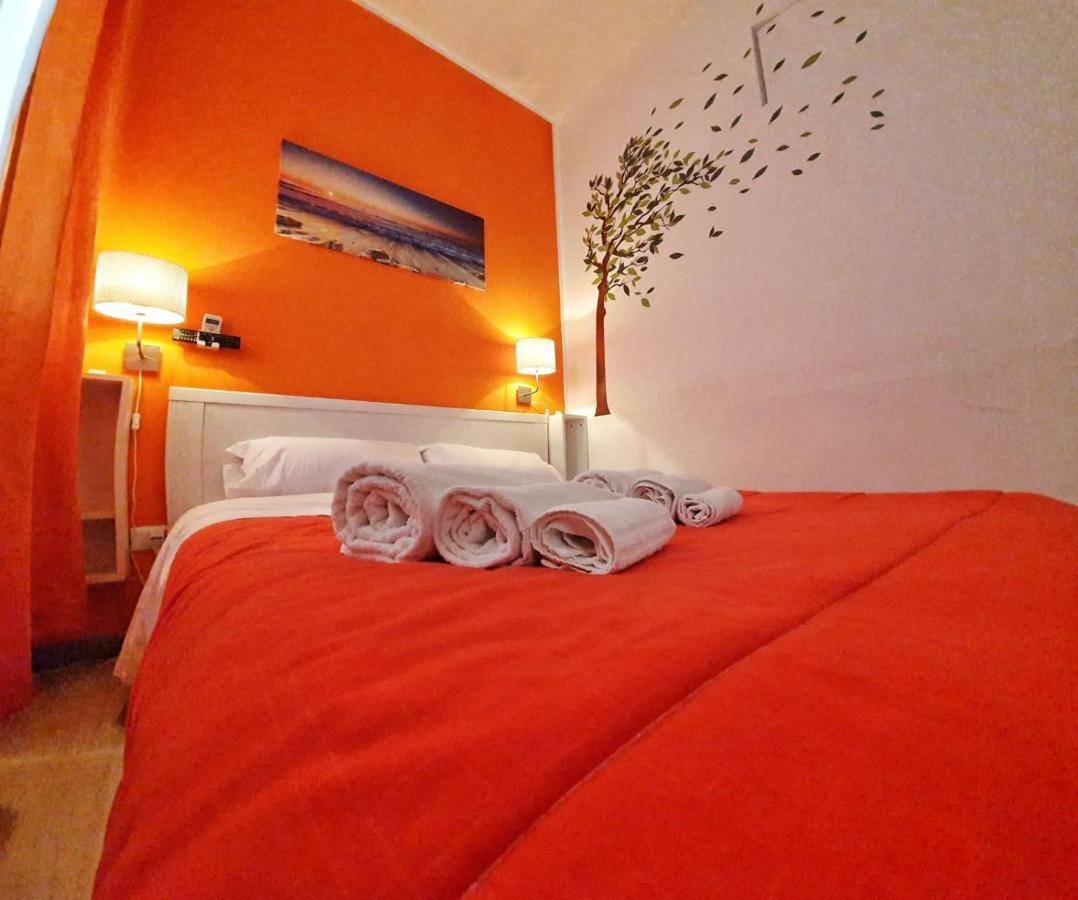 A Un Passo Dal Centro Hotell Palermo Eksteriør bilde